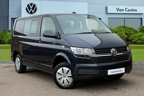 BN74VEF Volkswagen Transporter 2.0 TDI 110 Startline Business Kombi Van 6 Seats Thumbnail #2