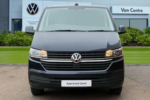 BN74VEF Volkswagen Transporter 2.0 TDI 110 Startline Business Kombi Van 6 Seats Thumbnail #6