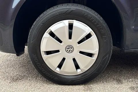 BN74VEF Volkswagen Transporter 2.0 TDI 110 Startline Business Kombi Van 6 Seats Thumbnail #12