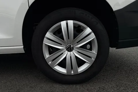 DA25EVF Volkswagen Caddy Maxi 2.0 TDI 102PS Commerce Van [Business/Tech Pack] Thumbnail #13