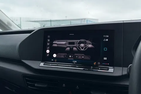 DA25EVF Volkswagen Caddy Maxi 2.0 TDI 102PS Commerce Van [Business/Tech Pack] Thumbnail #23