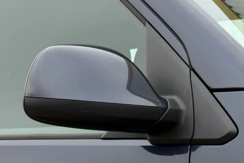 BN74VEF Volkswagen Transporter 2.0 TDI 110 Startline Business Kombi Van 6 Seats Thumbnail #27