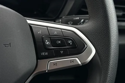 DA25EVF Volkswagen Caddy Maxi 2.0 TDI 102PS Commerce Van [Business/Tech Pack] Thumbnail #39