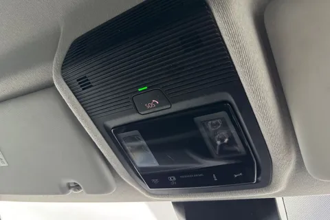 DA25EVF Volkswagen Caddy Maxi 2.0 TDI 102PS Commerce Van [Business/Tech Pack] Thumbnail #41