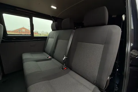 BN74VEF Volkswagen Transporter 2.0 TDI 110 Startline Business Kombi Van 6 Seats Thumbnail #45