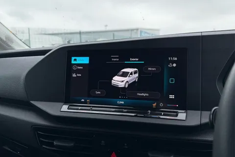 DA25EVF Volkswagen Caddy Maxi 2.0 TDI 102PS Commerce Van [Business/Tech Pack] Thumbnail #49