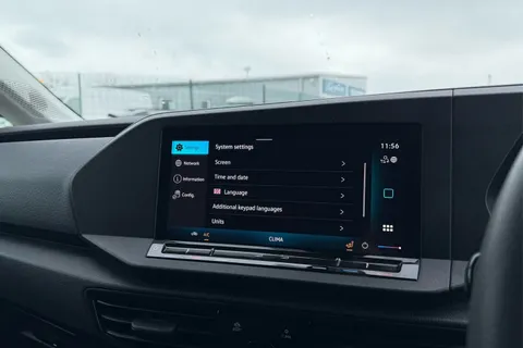 DA25EVF Volkswagen Caddy Maxi 2.0 TDI 102PS Commerce Van [Business/Tech Pack] Thumbnail #51