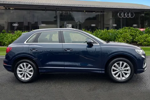 PY20HYO Audi Q3 Sport 35 TFSI  150 PS 6-speed Thumbnail #4