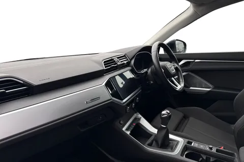 PY20HYO Audi Q3 Sport 35 TFSI  150 PS 6-speed Thumbnail #16