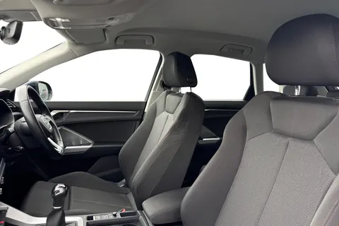 PY20HYO Audi Q3 Sport 35 TFSI  150 PS 6-speed Thumbnail #17