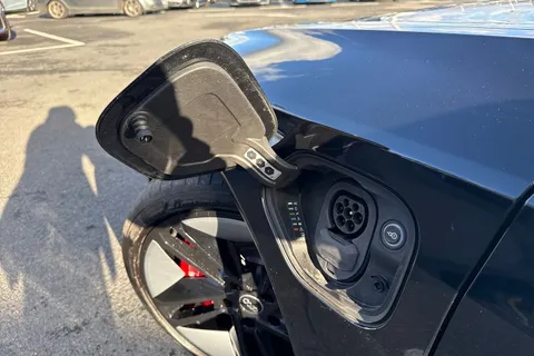 FM72KLO Audi RS e-tron GT Carbon Vorsprung   440,00 kW Thumbnail #29