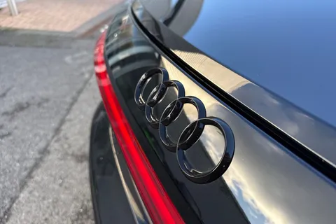 FM72KLO Audi RS e-tron GT Carbon Vorsprung   440,00 kW Thumbnail #35