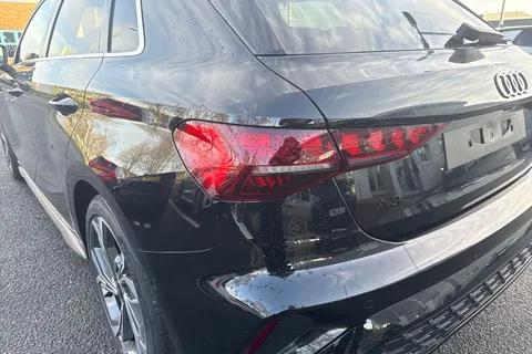 7 of 60 for Audi A3 2.0 TDI S line Sportback S Tronic Euro 6 (s/s) 5dr