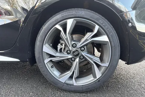 10 of 60 for Audi A3 2.0 TDI S line Sportback S Tronic Euro 6 (s/s) 5dr