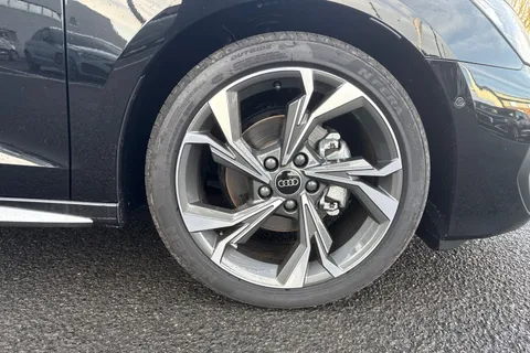 12 of 60 for Audi A3 2.0 TDI S line Sportback S Tronic Euro 6 (s/s) 5dr