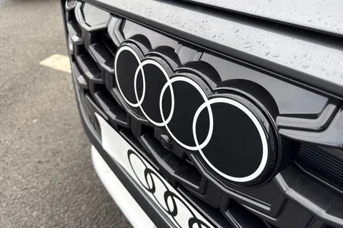 Audi Q3 2.0 TFSI S line Sportback S Tronic quattro Euro 6 (s/s) 5dr Thumbnail #30