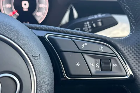 40 of 60 for Audi A3 2.0 TDI S line Sportback S Tronic Euro 6 (s/s) 5dr