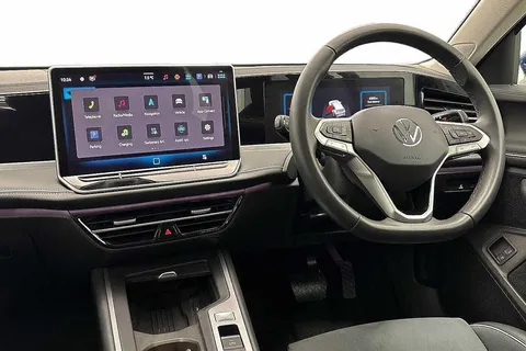 2 of 13 for Volkswagen Passat 1.5 TSI eHybrid 204PS Life 5dr DSG ⭐ sliding panoramic sunroof⭐