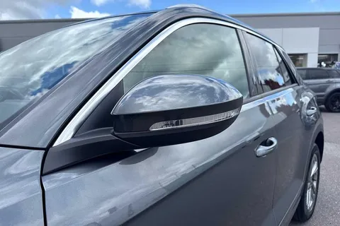 PJ22XBN Volkswagen T-Roc 2.0 TDI 150 EVO R-Line 5dr DSG ⭐1 Year VW Warranty⭐ Thumbnail #33