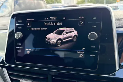 PJ22XBN Volkswagen T-Roc 2.0 TDI 150 EVO R-Line 5dr DSG ⭐1 Year VW Warranty⭐ Thumbnail #55