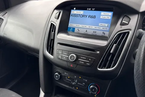 44 of 63 for FORD FOCUS 1.5 TDCi 120 ST-Line 5dr