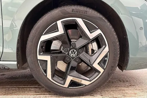 5 of 12 for Volkswagen Passat 1.5 TSI eHybrid 272 R-Line 5dr DSG **INFORTAINMENT PACK, PAN ROOF, DRIVER P