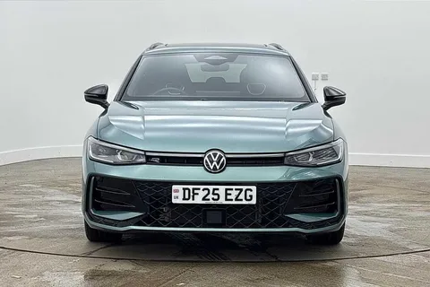 7 of 12 for Volkswagen Passat 1.5 TSI eHybrid 272 R-Line 5dr DSG **INFORTAINMENT PACK, PAN ROOF, DRIVER P