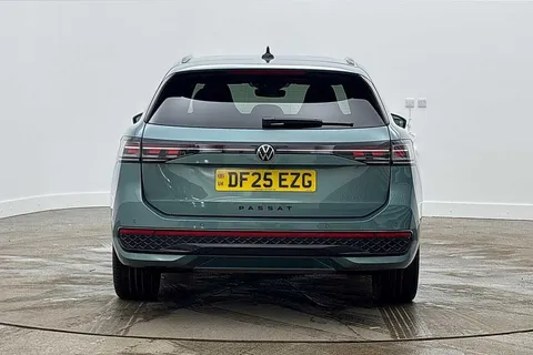 8 of 12 for Volkswagen Passat 1.5 TSI eHybrid 272 R-Line 5dr DSG **INFORTAINMENT PACK, PAN ROOF, DRIVER P