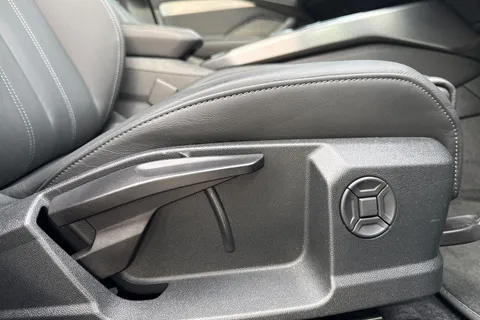 KN75HGX Audi A5 Avant 2.0 TFSI S line S Tronic Euro 6 (s/s) 5dr Thumbnail #41