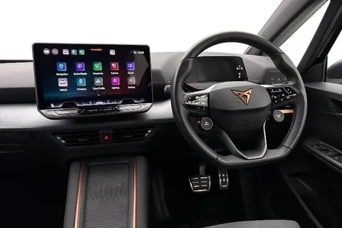 KY74LFO CUPRA Born e-Boost 77kWh V3 Auto 5dr (5 Seat) Thumbnail #2