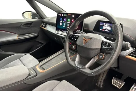 KY74LFO CUPRA Born e-Boost 77kWh V3 Auto 5dr (5 Seat) Thumbnail #5