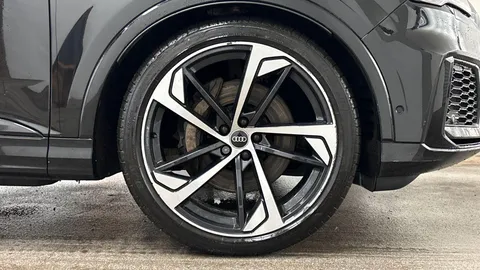 7 of 10 for Audi Q7 Black Edition 55 TFSI quattro 340 PS tiptronic