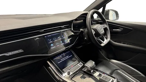 10 of 10 for Audi Q7 Black Edition 55 TFSI quattro 340 PS tiptronic