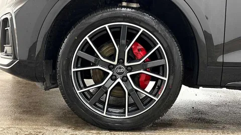 ML72XYH Audi Q5 40 TDI Quattro Edition 1 5dr S Tronic Thumbnail #5