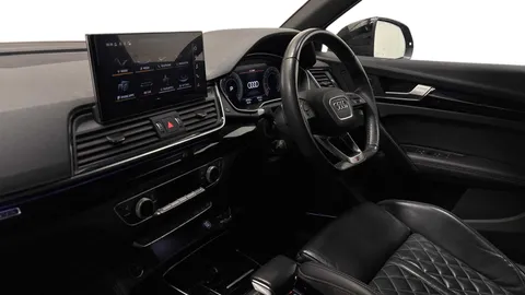 ML72XYH Audi Q5 40 TDI Quattro Edition 1 5dr S Tronic Thumbnail #13