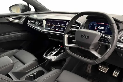 7 of 13 for Audi Q4 e-tron Q4 Black Edition 40 e-tron 150,00 kW