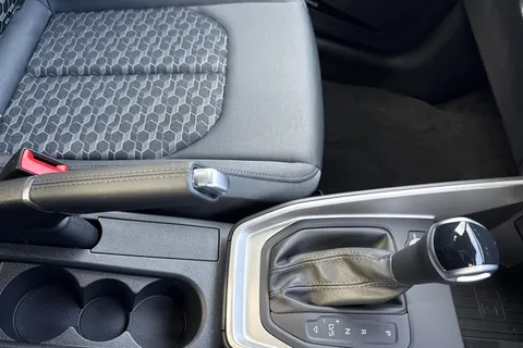  Audi A1 1.0 TFSI 25 Sport Sportback S Tronic Euro 6 (s/s) 5dr Thumbnail #23