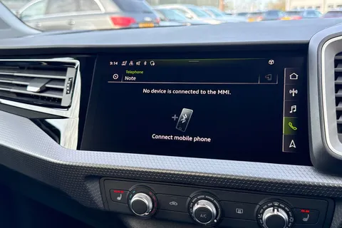  Audi A1 1.0 TFSI 25 Sport Sportback S Tronic Euro 6 (s/s) 5dr Thumbnail #38