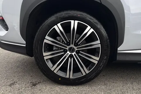 LC75NBF BYD Sealion 7 82.5kWh Comfort Auto 5dr Thumbnail #24