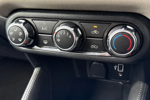 PE21ACO Nissan Micra 1.0 IG-T Acenta Euro 6 (s/s) 5dr Thumbnail #23