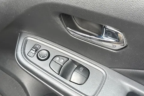 PE21ACO Nissan Micra 1.0 IG-T Acenta Euro 6 (s/s) 5dr Thumbnail #41