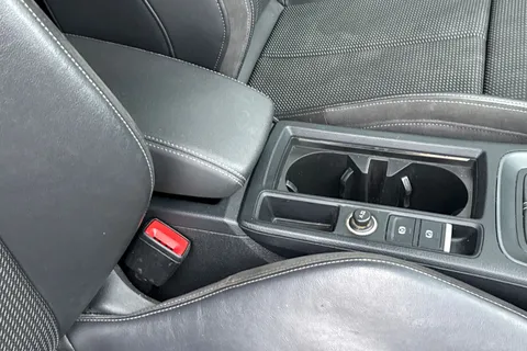 33 of 64 for Audi Q3 1.5 TFSI CoD 35 S line Euro 6 (s/s) 5dr