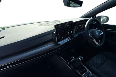  Volkswagen Golf 1.5 TSI Black Edition Euro 6 (s/s) 5dr Thumbnail #15