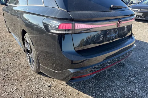  Volkswagen Id.7 86kWh GTX Fastback Auto 4Motion 5dr Thumbnail #16