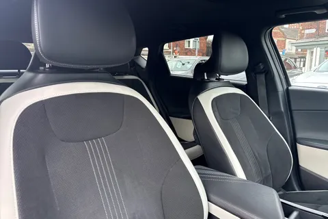 FL23AOJ Kia Ev6 77.4kWh GT-Line S Auto 5dr Thumbnail #22