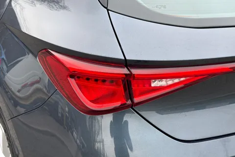 28 of 41 for SEAT Leon 1.0 TSI EVO SE Euro 6 (s/s) 5dr