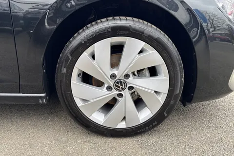 GL25VND Volkswagen Golf 1.5 TSI 150 Style 5dr | App Connect | ACC Thumbnail #10