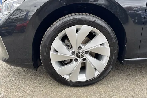 GL25VND Volkswagen Golf 1.5 TSI 150 Style 5dr | App Connect | ACC Thumbnail #13