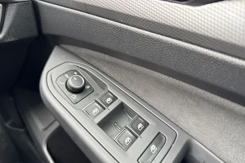 GL25VND Volkswagen Golf 1.5 TSI 150 Style 5dr | App Connect | ACC Thumbnail #25