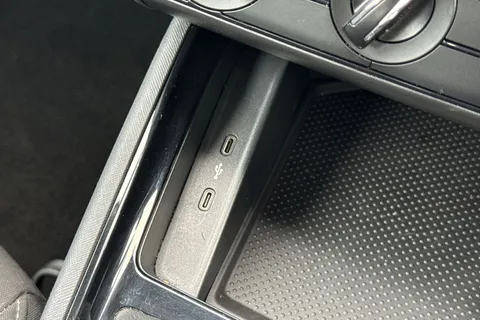 BJ72VGC Škoda Kamiq 1.0 TSI SE Euro 6 (s/s) 5dr Thumbnail #27